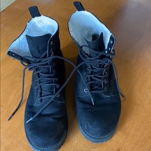 DIVIDCO Black Suede Boots Sz 9.5